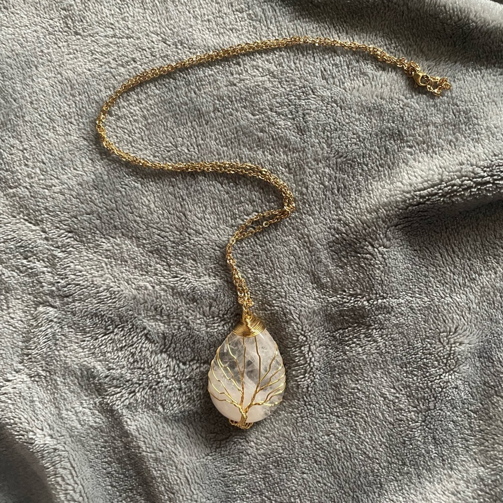 luxurious Tree of Life necklace